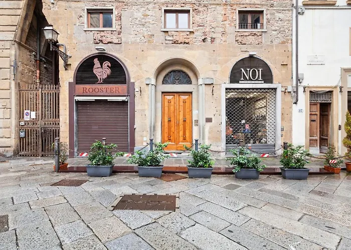 Porta Rossa s Near Ponte Vecchio