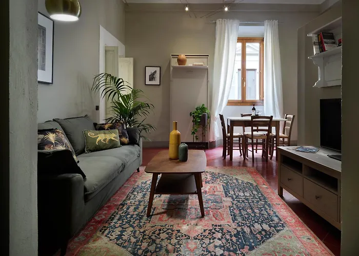 Charming & Authentic 1Br In Historic Center, Near The Duomo