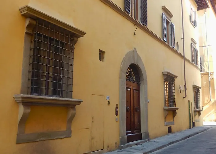 Charming & Authentic 1Br In Historic Center, Near The Duomo